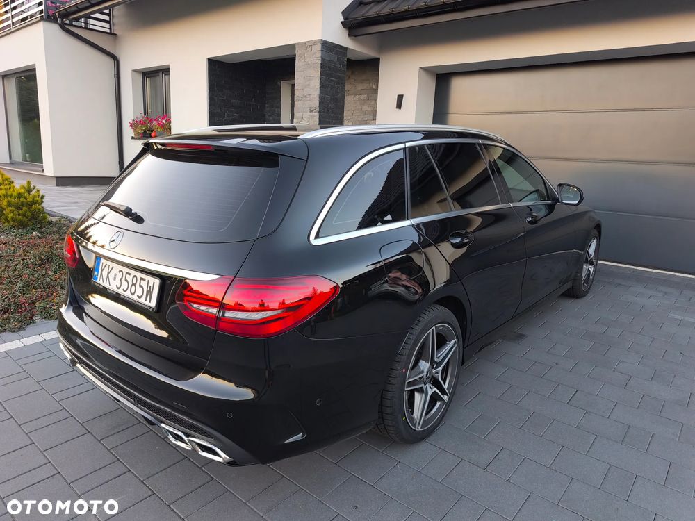 Mercedes-Benz Klasa C 180 d T 9G-TRONIC AMG Line - 13