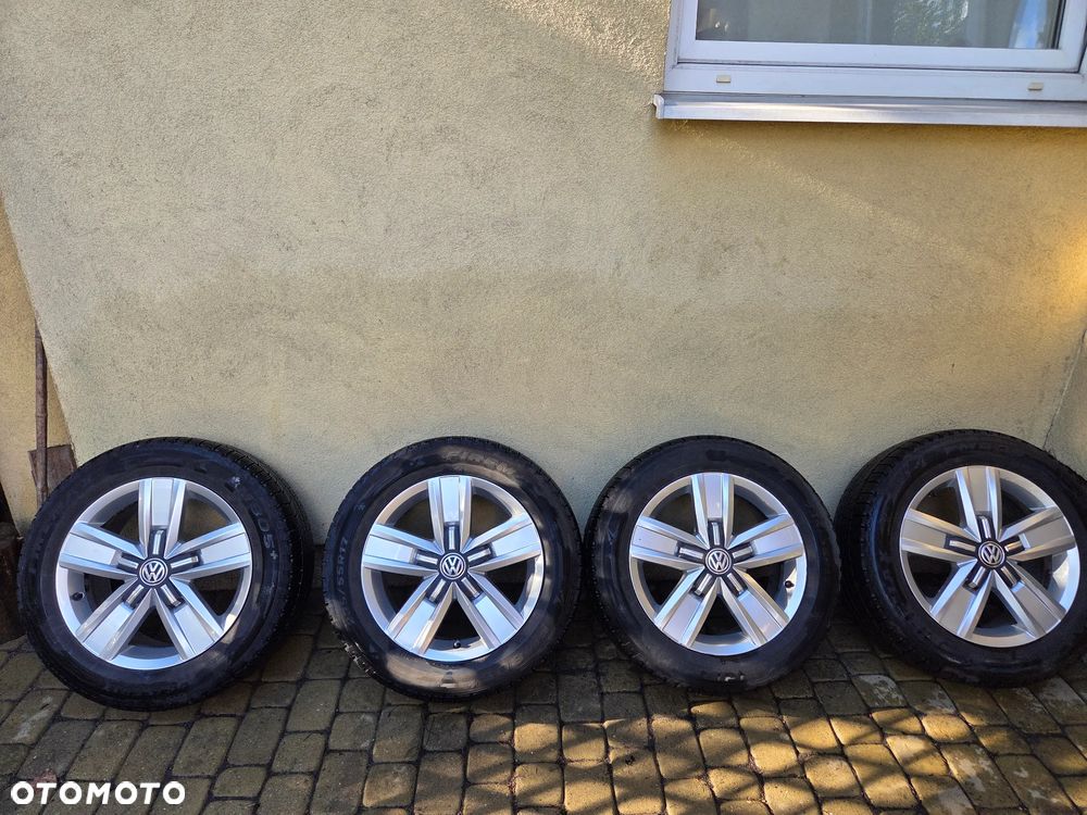 Volkswagen Caravelle 2.0 TDI L2 Highline DSG - 20