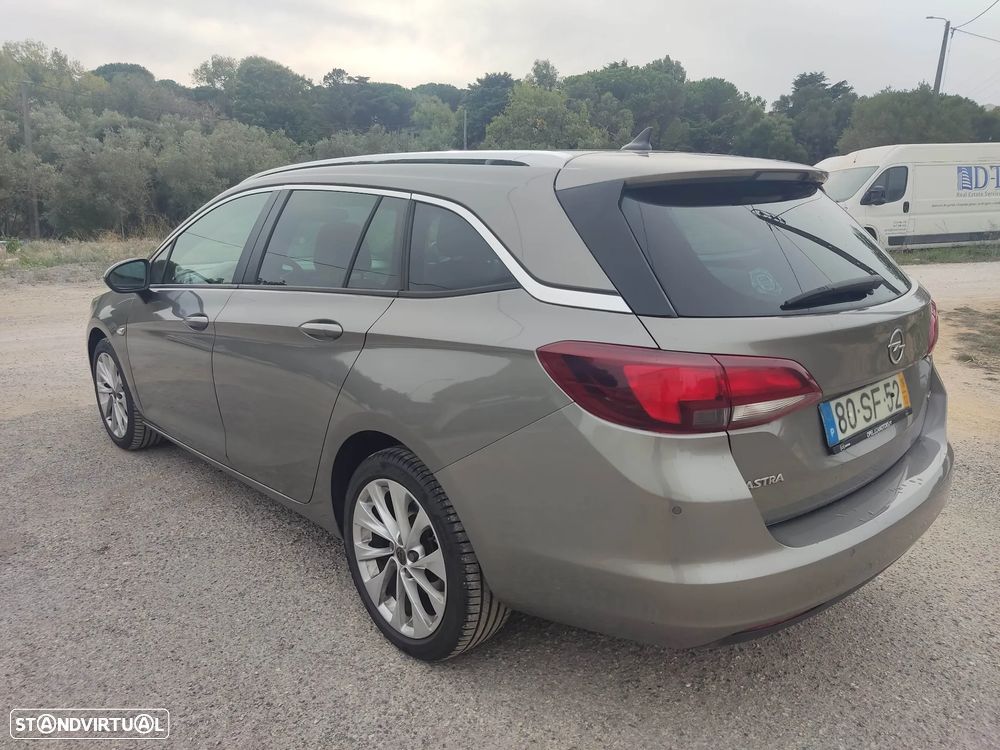 Opel Astra Sports Tourer - 5