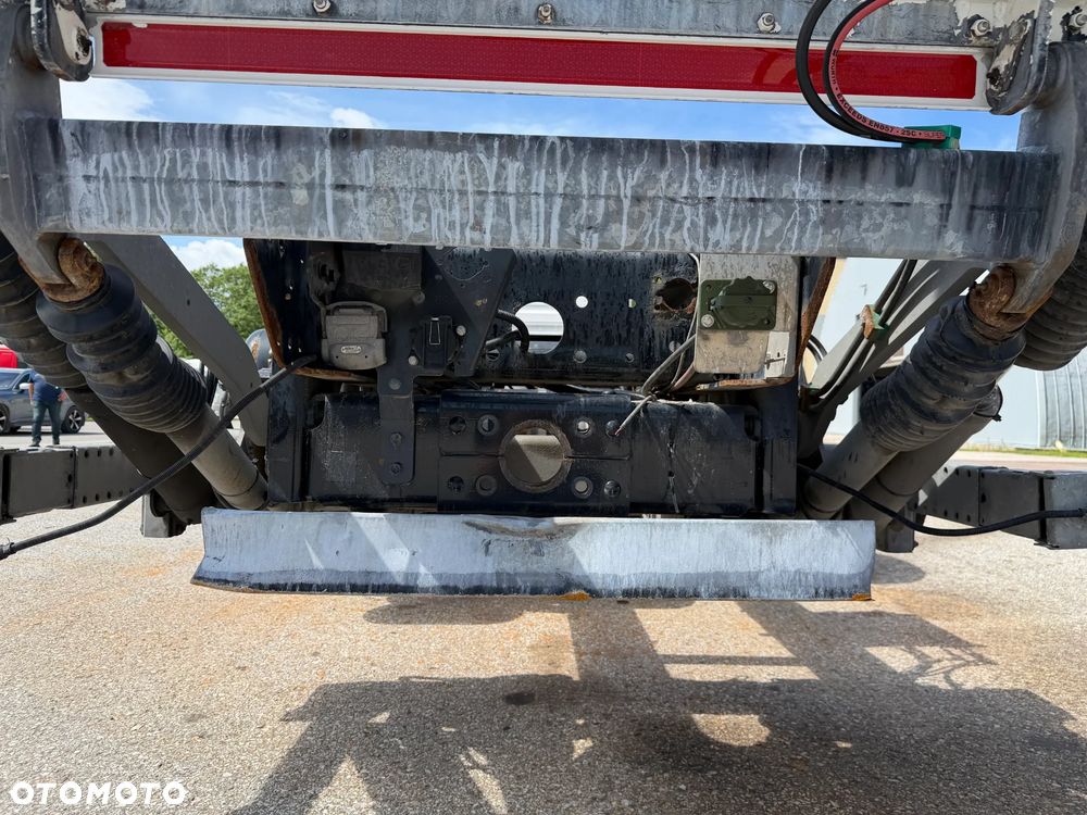 MAN TGX 26.500 6X2 + EURO6 + RETARDER - 10