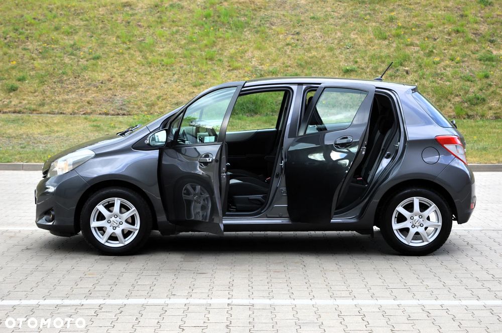Toyota Yaris 1.33 Prestige - 25