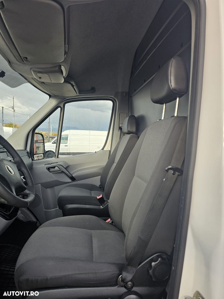 Volkswagen Crafter 2.0 TDI  An Model 2018  MAXI XXL  FRIGORIFICĂ CLIMĂ - 16