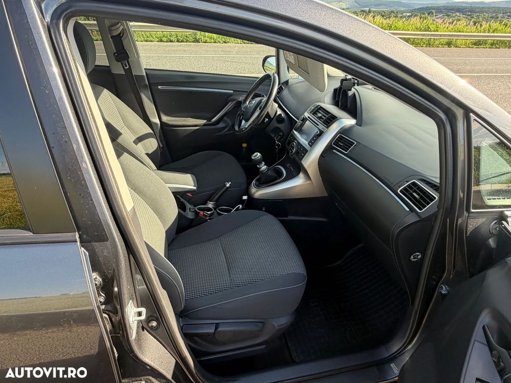 Toyota Verso - 7