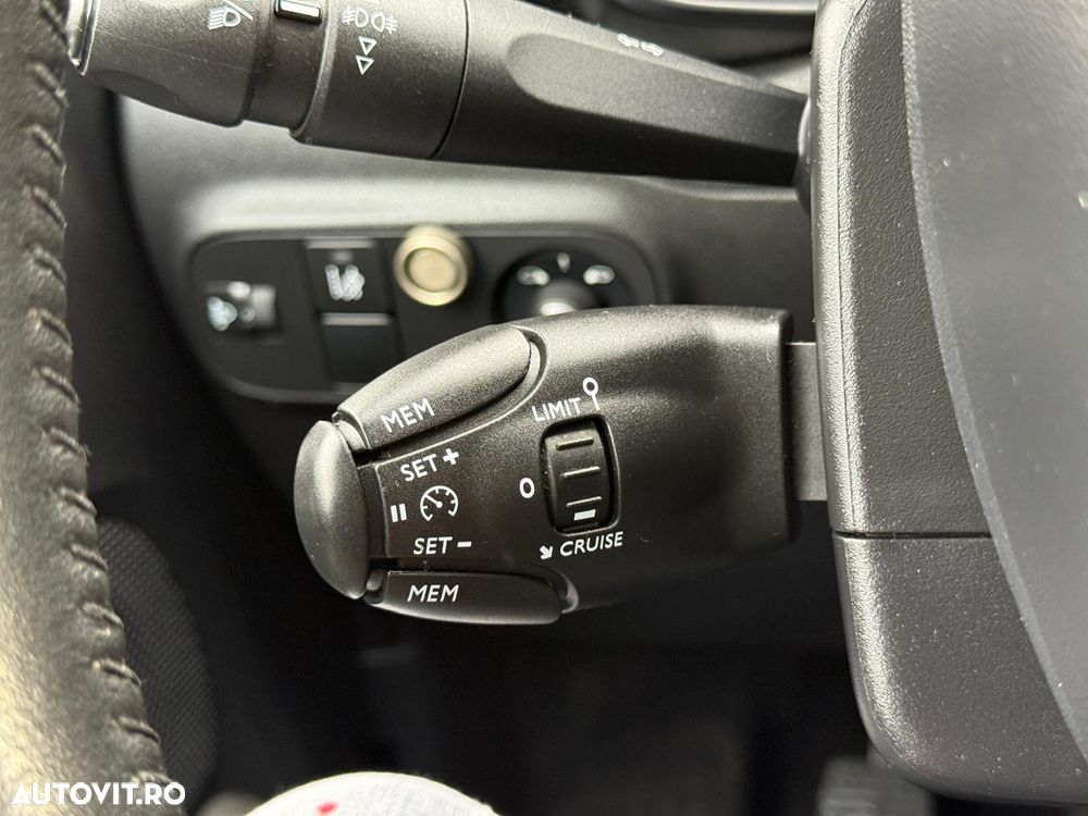 Citroën C3 Pure Tech 83 S&S FEEL - 27