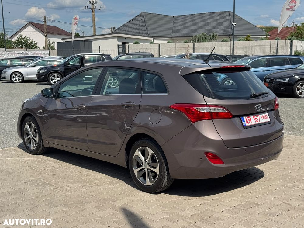 Hyundai i30 - 9