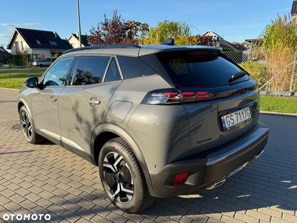 Peugeot 2008 PureTech 130 GT S&S EAT8 - 5