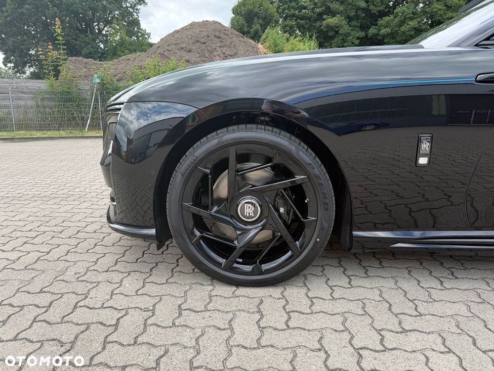 Rolls-Royce Spectre - 7