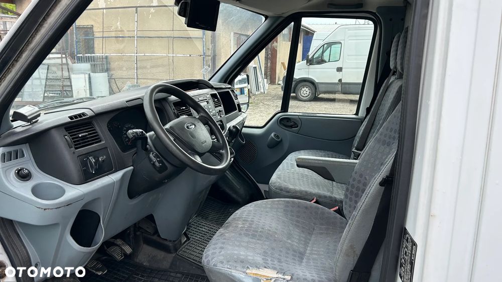 Ford TRANSIT - 9