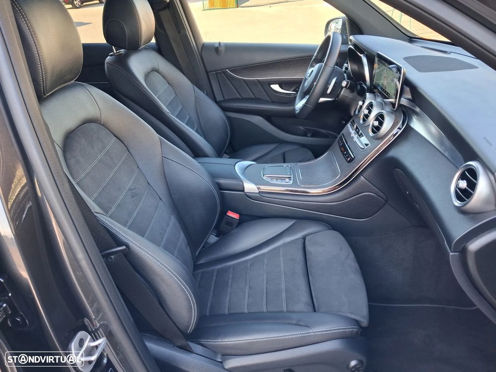 Mercedes-Benz GLC 300 e 4Matic - 36