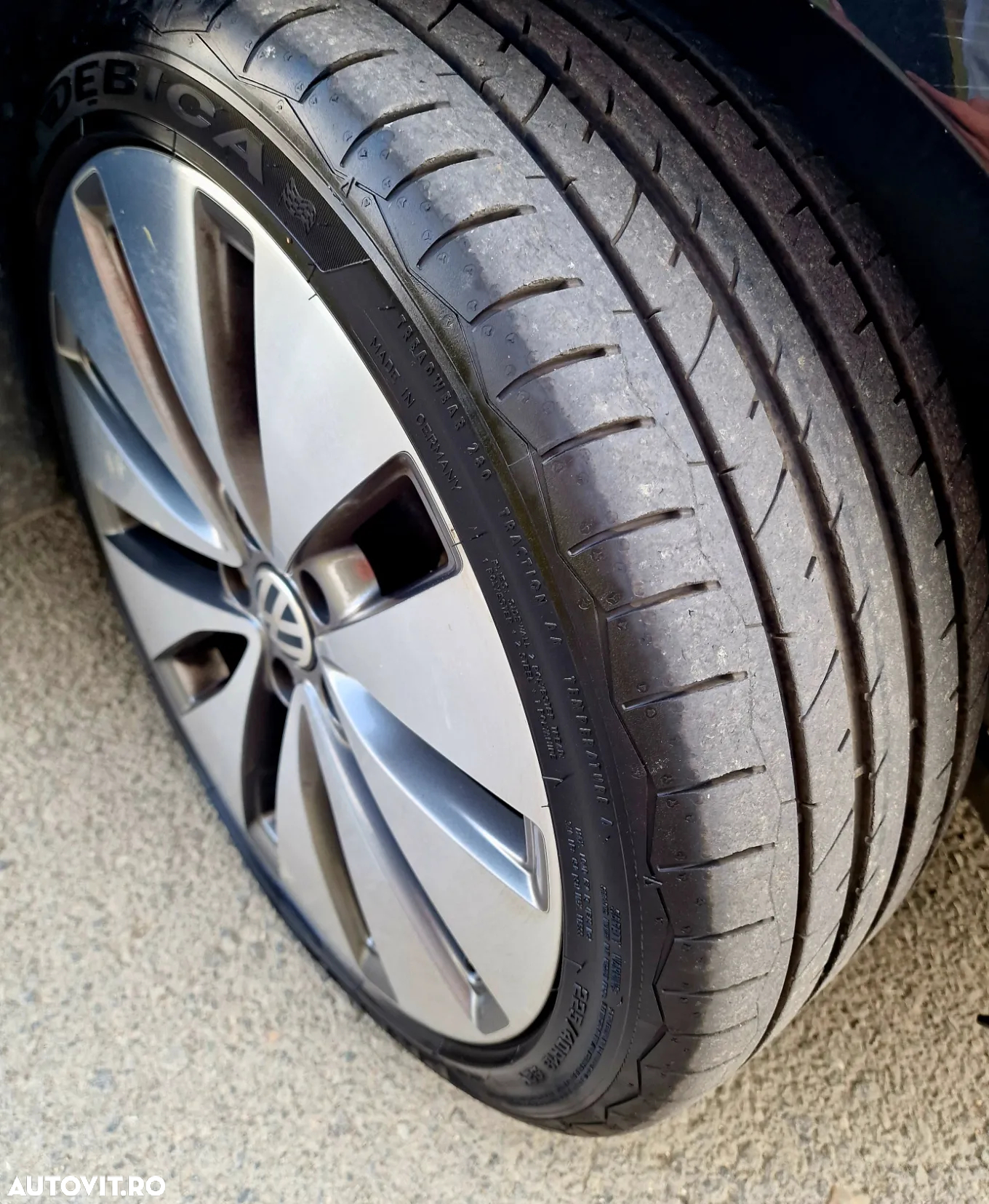 Volkswagen Golf Variant 2.0 TDI DPF DSG Highline - 13