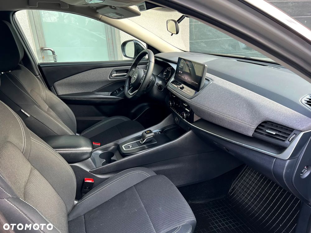 Nissan Qashqai 1.3 DIG-T MHEV Acenta Xtronic - 17