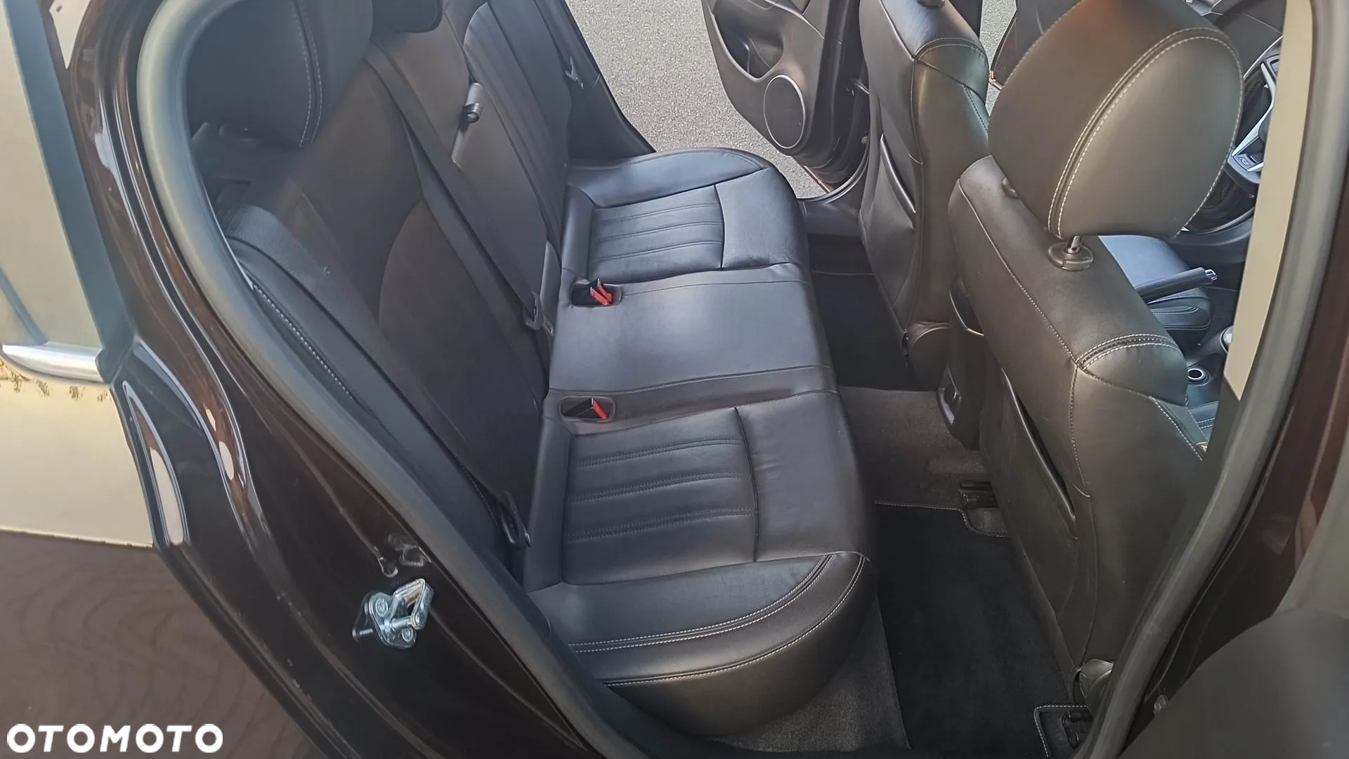 Chevrolet Cruze 2.0 D LTZ+ - 17