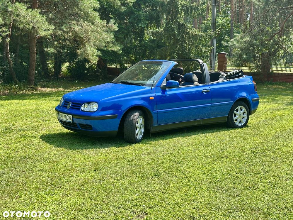 Volkswagen Golf 1.6 - 22