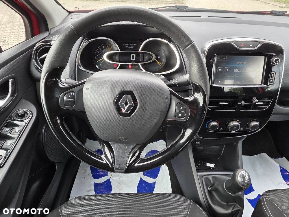 Renault Clio 0.9 TCe Limited - 26