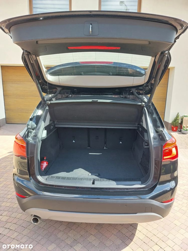 BMW X1 sDrive18i Advantage - 29