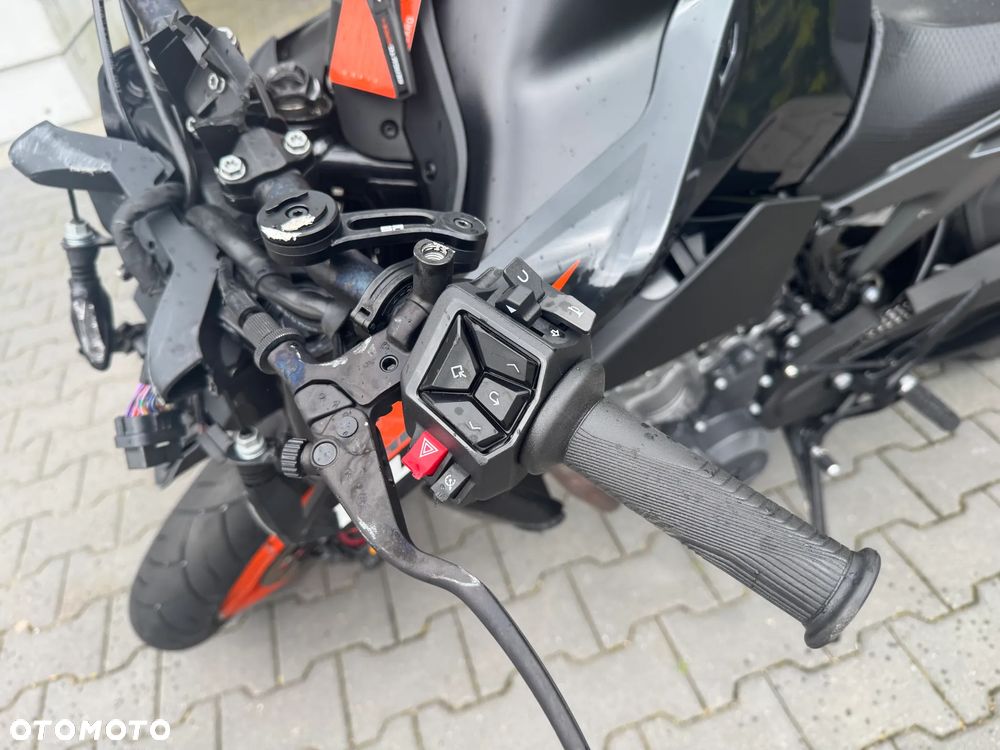 KTM Duke 790 - 27