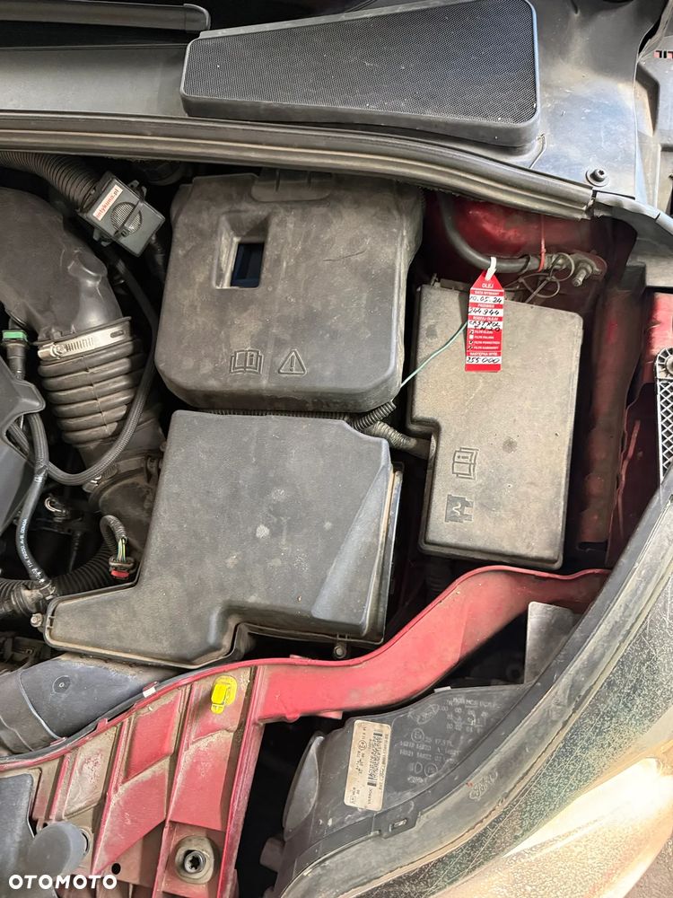 Ford Focus 1.6 EcoBoost Edition - 23