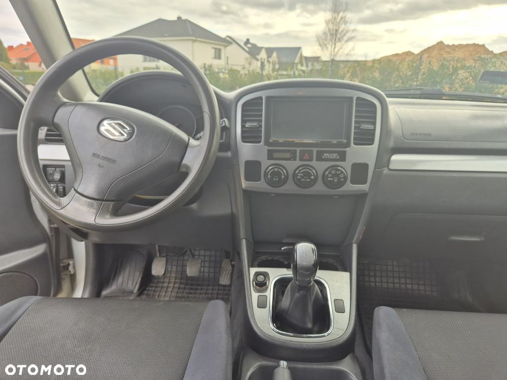 Suzuki Grand Vitara 2.0 TD Comfort - 12