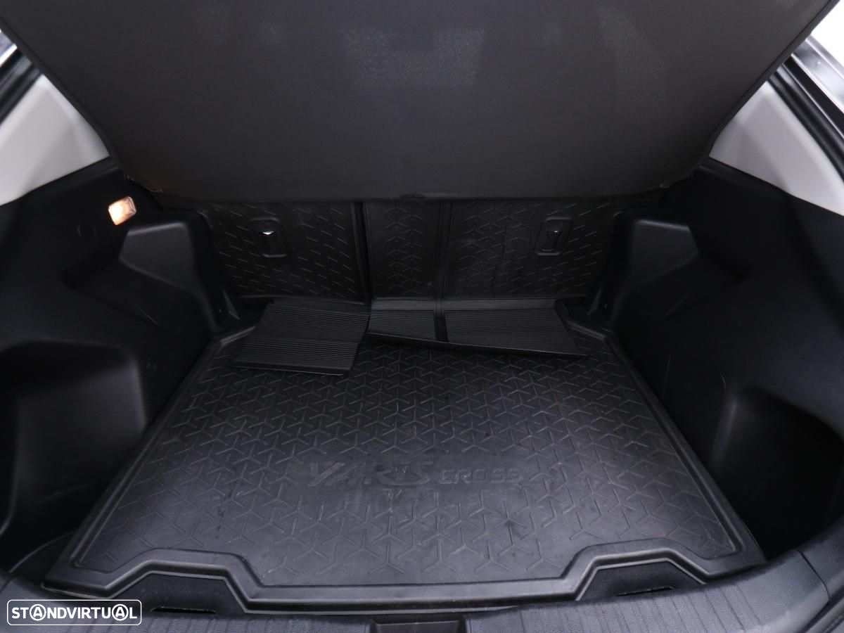 Toyota Yaris Cross 1.5 HDF Comfort - 14