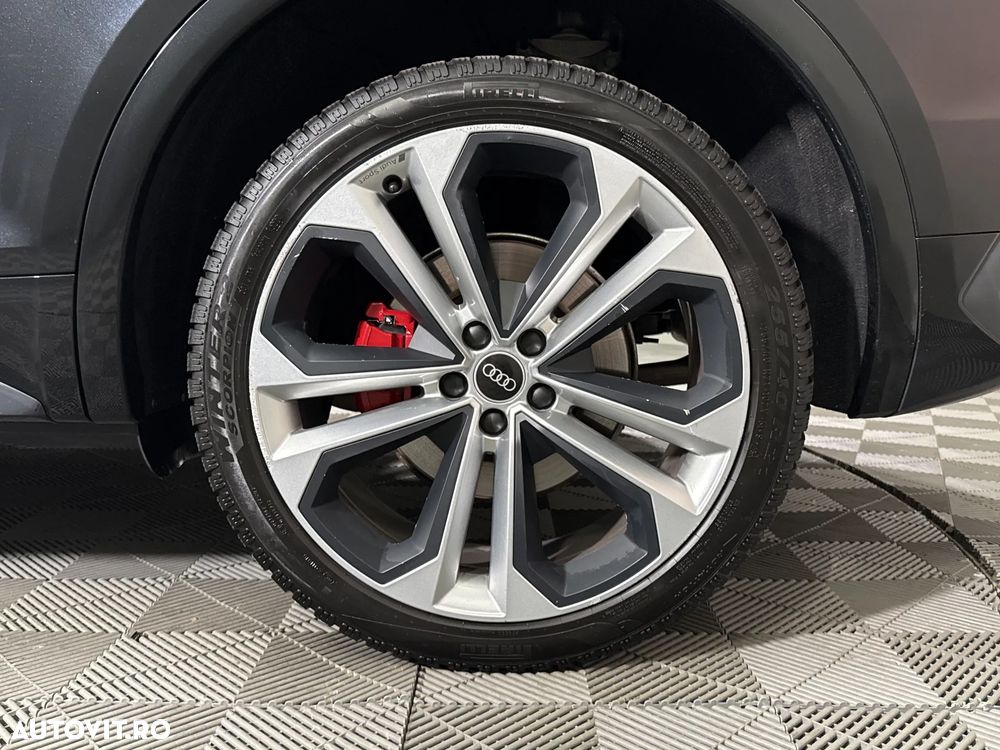 Audi Q5 Sportback - 14