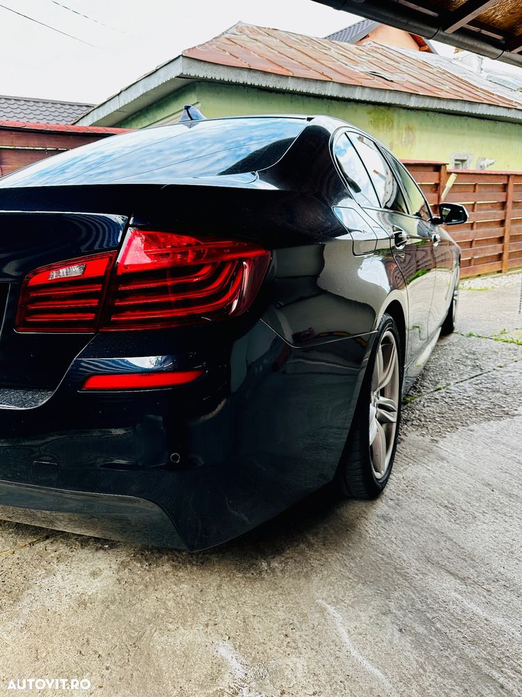BMW Seria 5 520d AT - 12