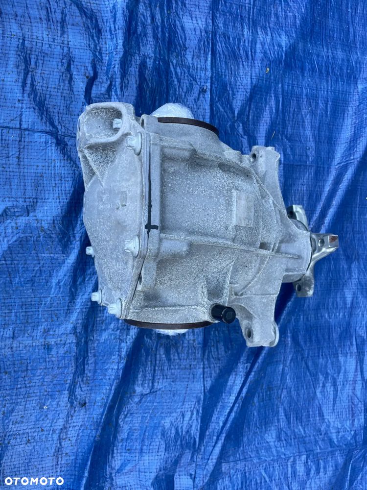 MERCEDES W206 MERCEDES-BENZ dyfer tył 2.2 hybryda 2063598800