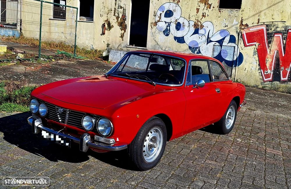 Alfa Romeo 2000 GTV - 1
