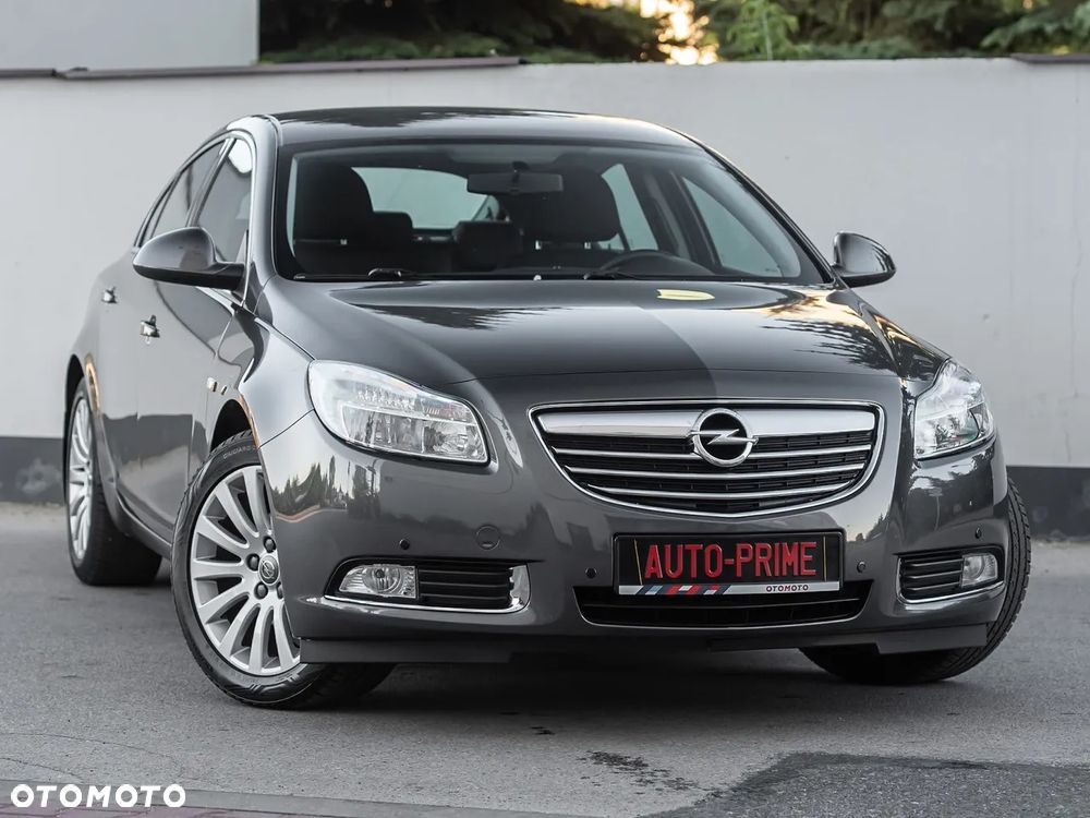 Opel Insignia - 2