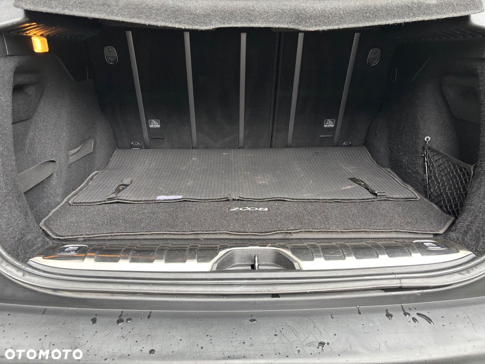 Peugeot 2008 1.6 VTi Allure - 21