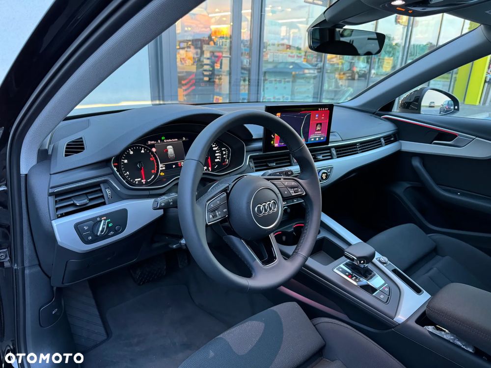 Audi A4 Avant 30 TDI mHEV S tronic - 16