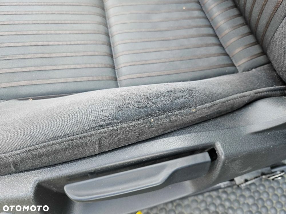 Fotele Fotel Kanapa Skladana Ciemne Grzane Elektryczne Ledzwia Podswietlanie  Audi A4 B8 Kombi Avant - 11