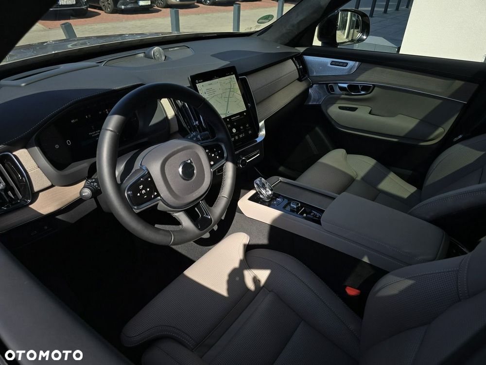 Volvo XC 90 T8 AWD Plug-In Hybrid Ultra Dark 7os - 10