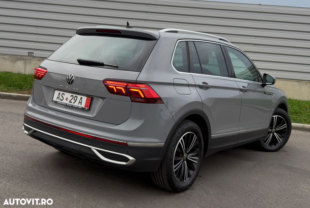 Volkswagen Tiguan - 26