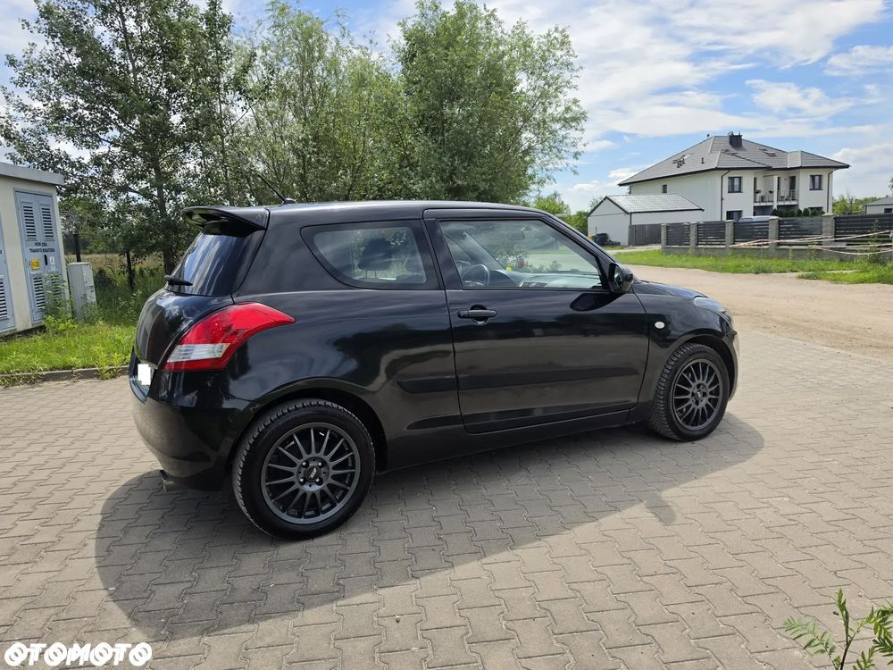 Suzuki Swift 1.2 Elegance EASS - 11