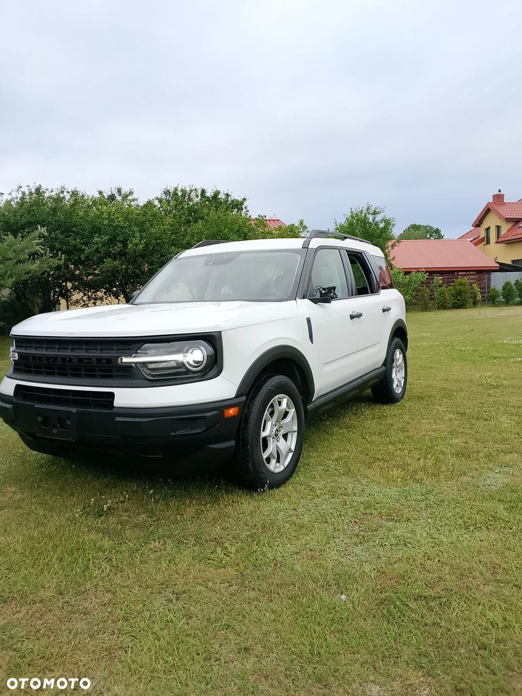 Ford Bronco - 3