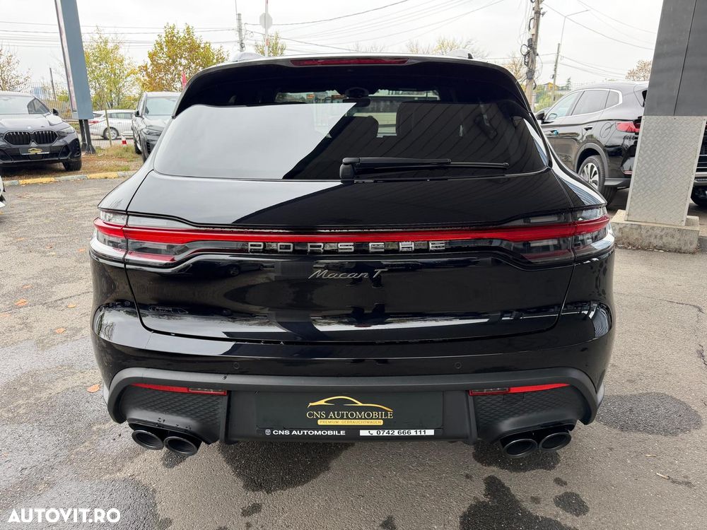 Porsche Macan T - 23