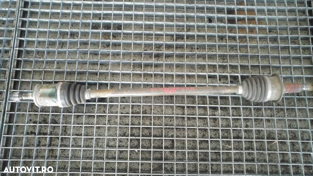 planetara dreapta spate mitsubishi outlander 2.0 di-d 2006-2012 - 1