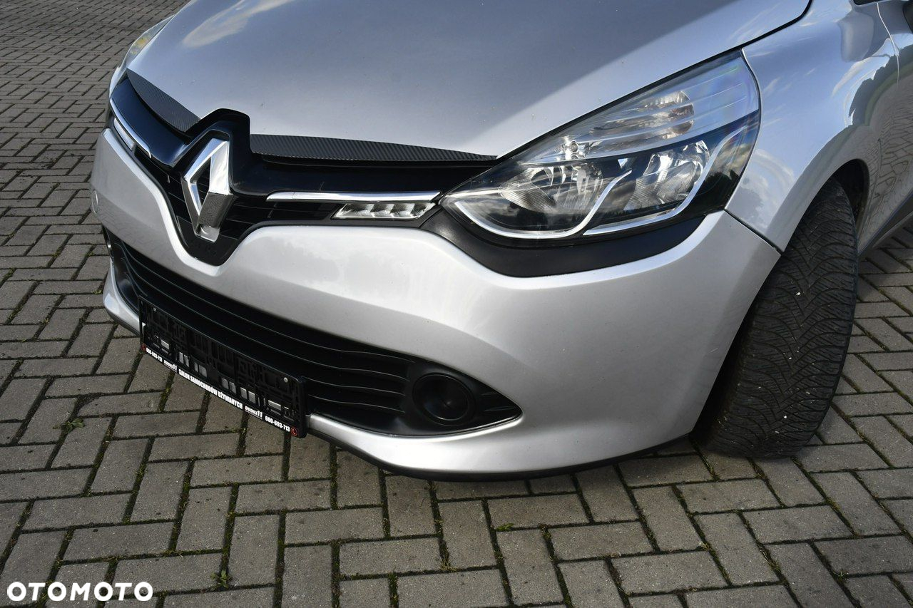 Renault Clio - 6