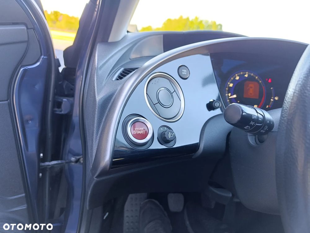 Honda Civic 1.4 i-VTEC - 16