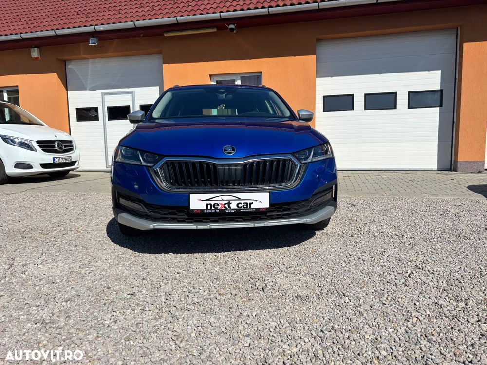 Skoda Octavia Combi 2.0 TDI DSG 4x4 Scout First Edition - 2