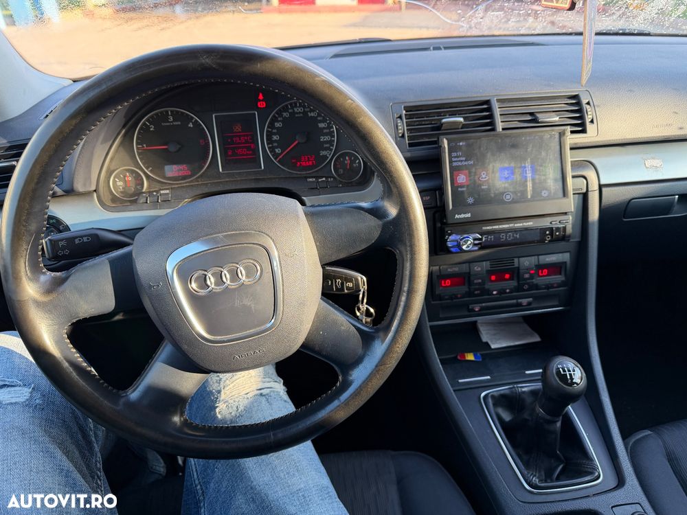 Audi A4 - 9