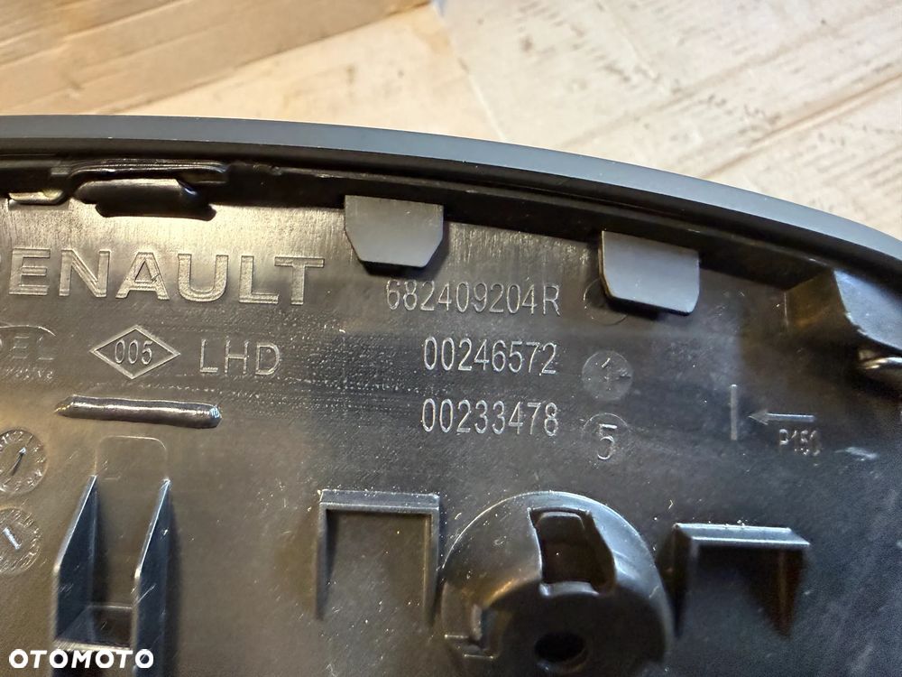 Obudowa kolumny ramka licznika Renault Captur II 682409204R 484718933R 484727329R OE - 5