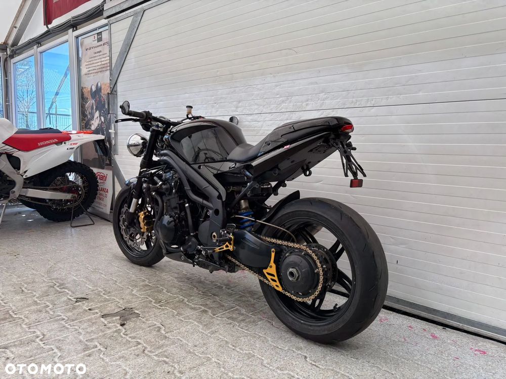 Triumph Speed Triple - 12