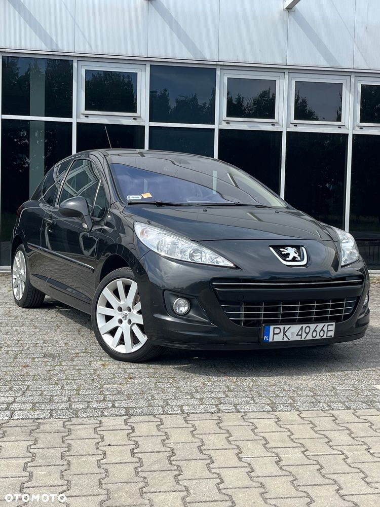 Peugeot 207 1.6 HDi 16V Intense - 16