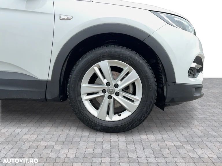 Opel Grandland X 1.2 Start/Stop Automatik Business Edition - 9