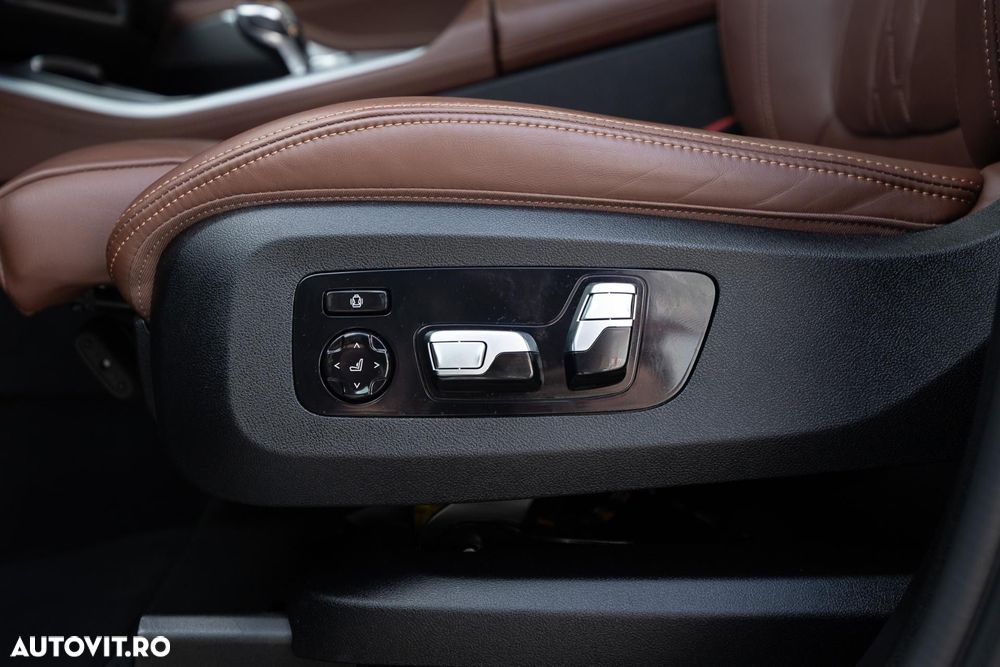 BMW X5 xDrive45e AT PHEV - 38