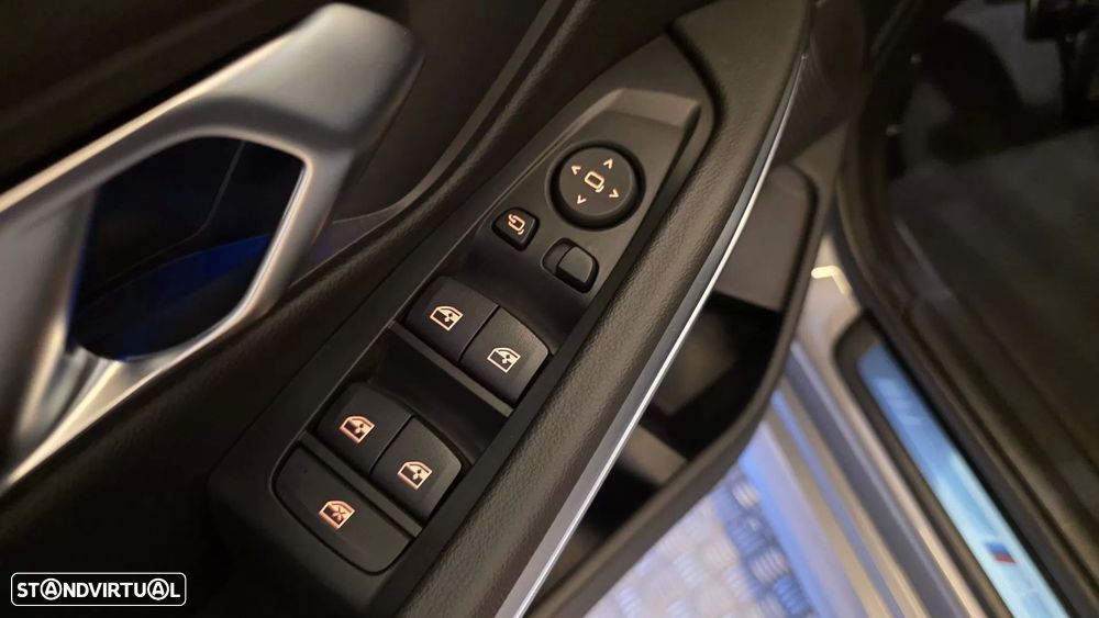 BMW 320 e Pack Desportivo M Auto - 36