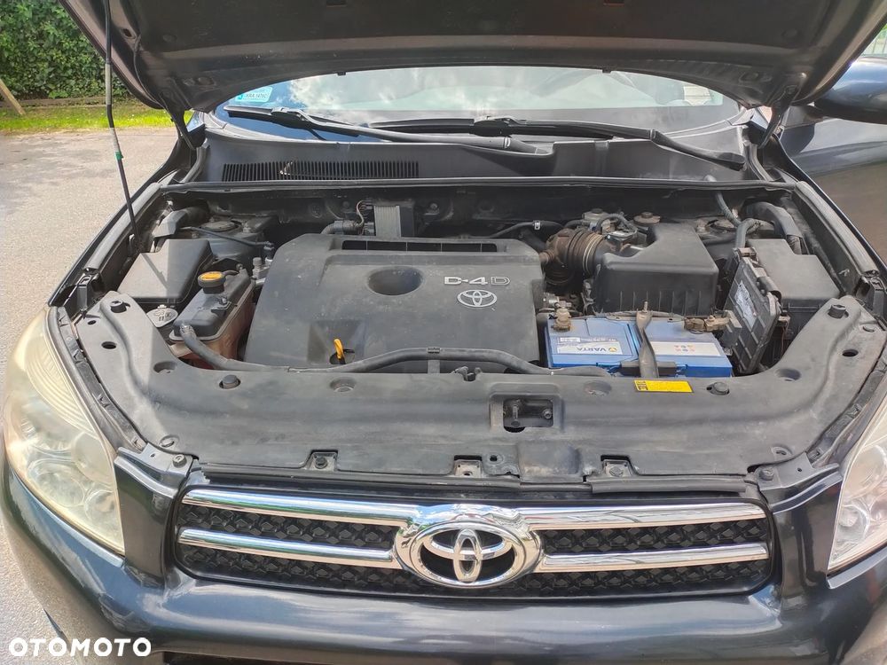 Toyota RAV4 2.2 D-4D 4x4 Executive - 10