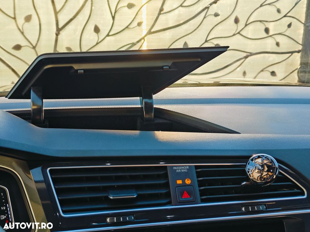 Volkswagen Tiguan - 34