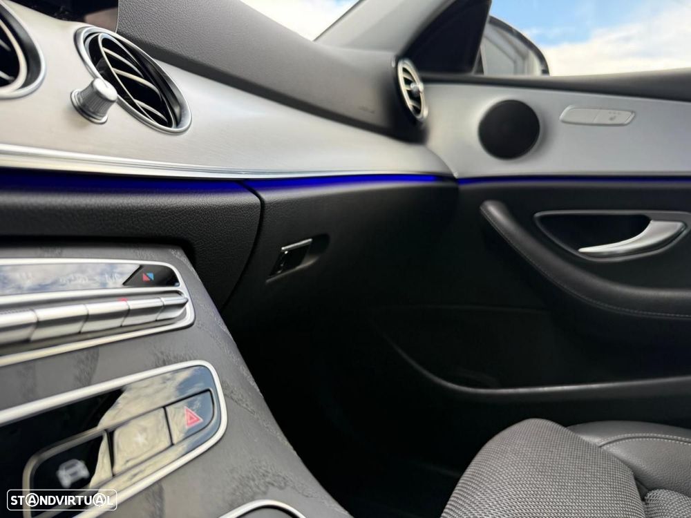 Mercedes-Benz E 300 e Avantgarde - 7